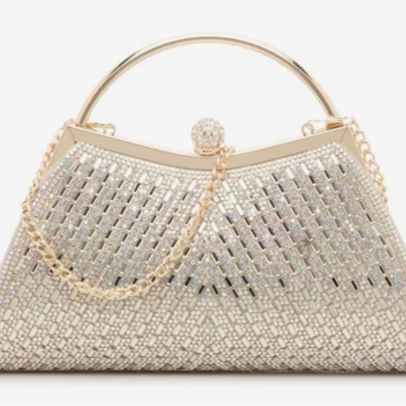 Kelly & Katie Handbags - NWT Kelly & Katie Libby Gold Crystal Evening Clutch Bag